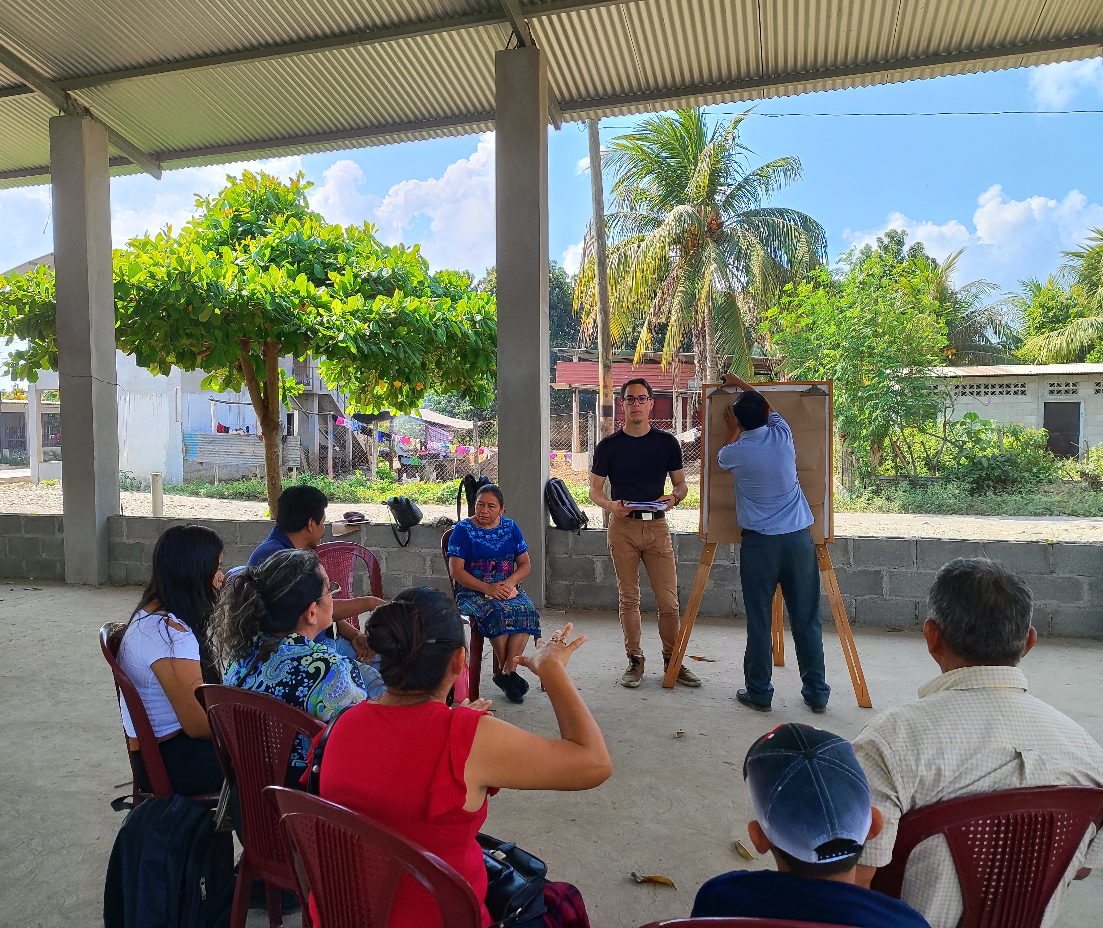 Community training on water monitoring in Guatemala